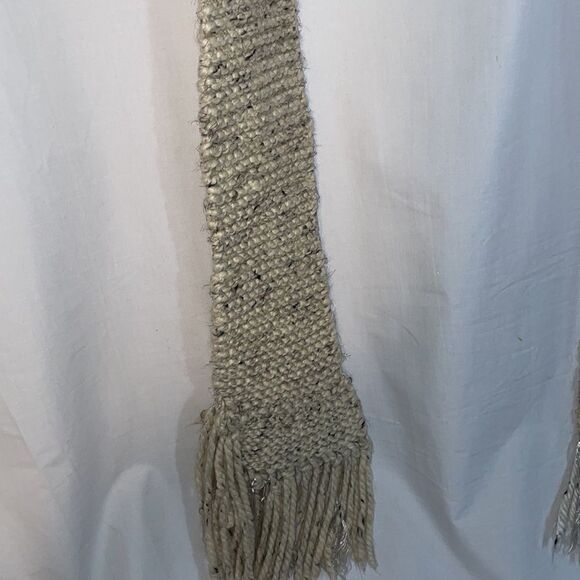 Knit scarf  - Picture 3 of 8